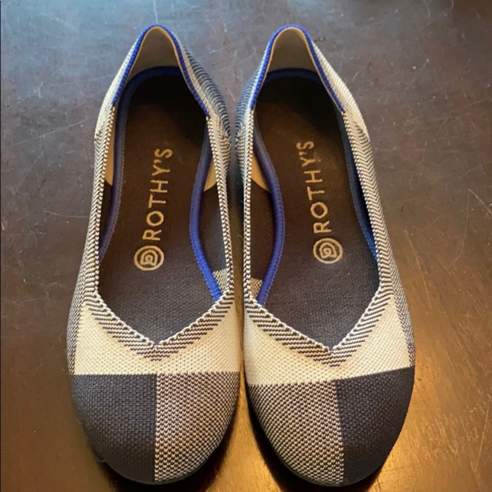 Rothy’s cap toe flat